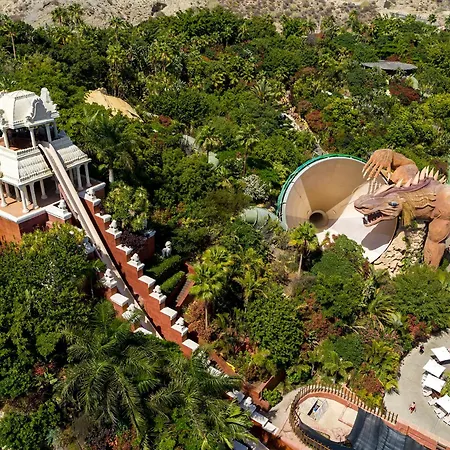 Eden - Seaviews, Large Terrace & Private Heated Pool فيلة