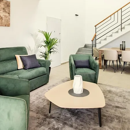 فيلة Eden - Seaviews, Large Terrace & Private Heated Pool